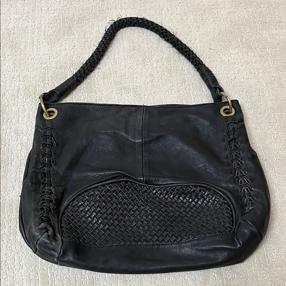 Chocolat Blu Handbags - Chocolat Blu Elegant Black Leather Shoulder Bag